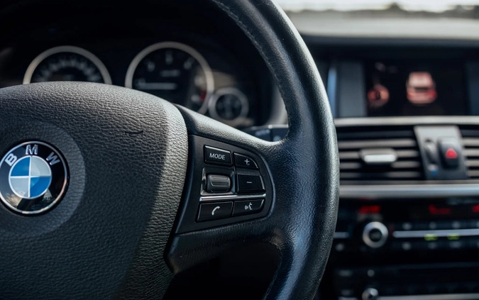 BMW X3 cena 75000 przebieg: 194000, rok produkcji 2015 z Lublin małe 562